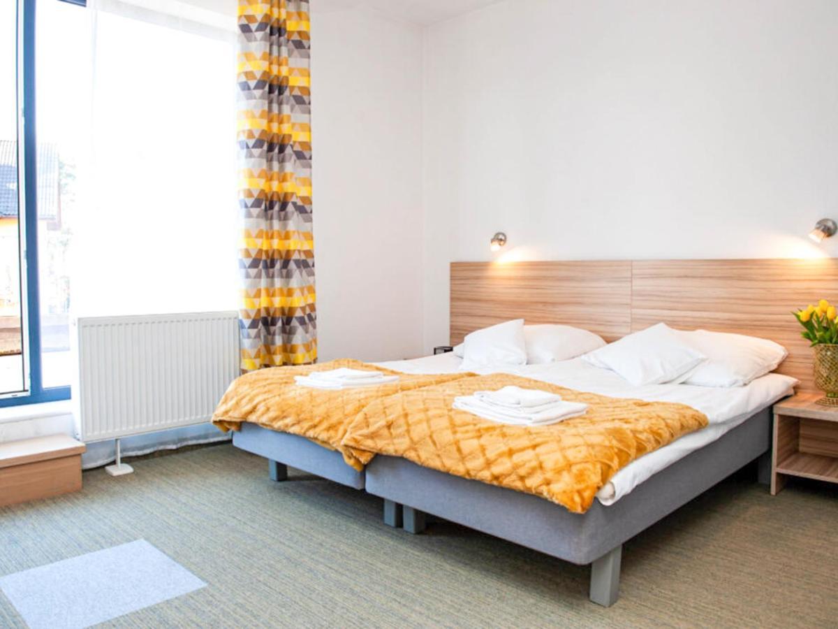 ニエホジェ Gosciniec Ptasi Zaulek Bed & Breakfast エクステリア 写真