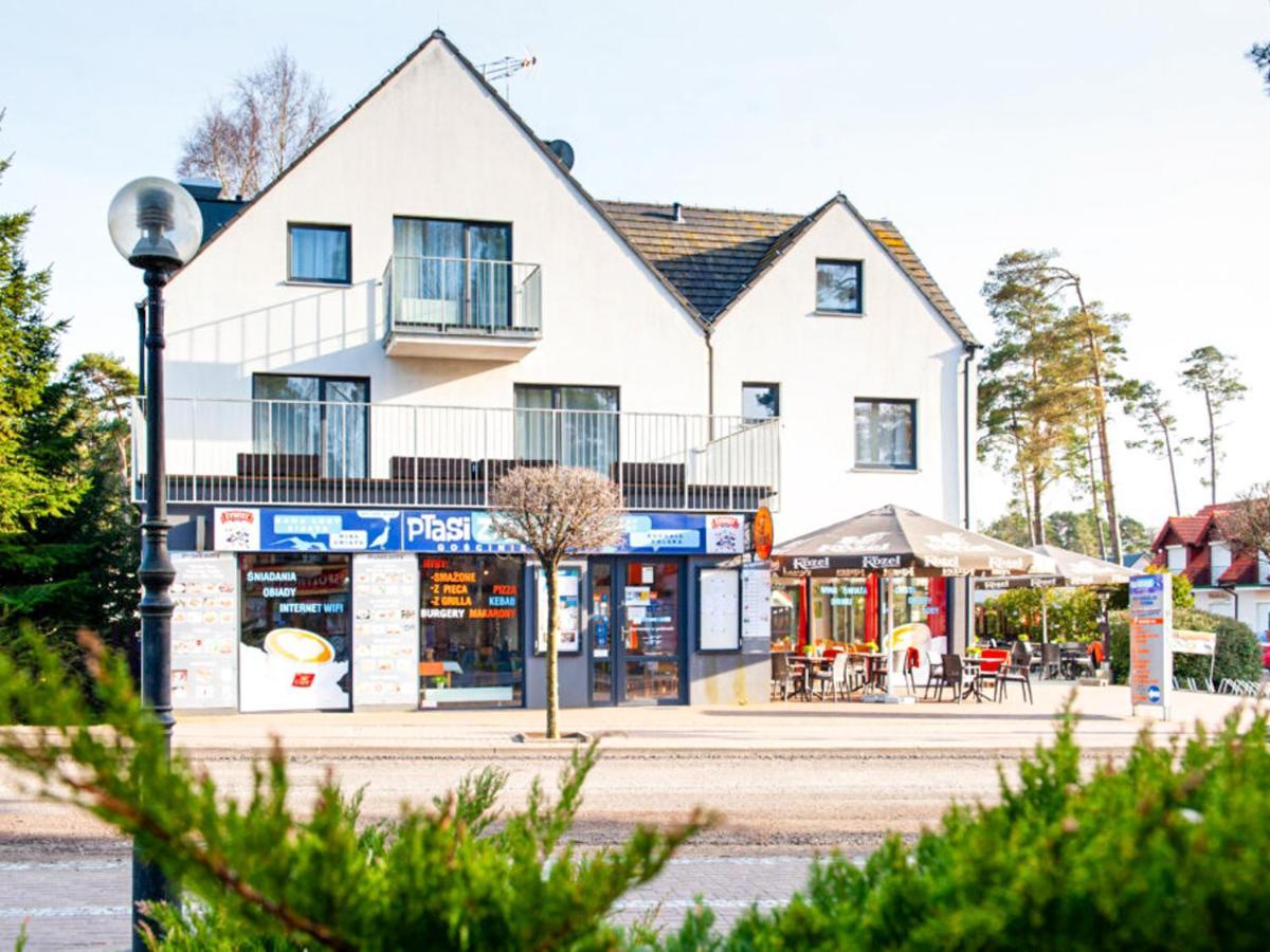 ニエホジェ Gosciniec Ptasi Zaulek Bed & Breakfast エクステリア 写真